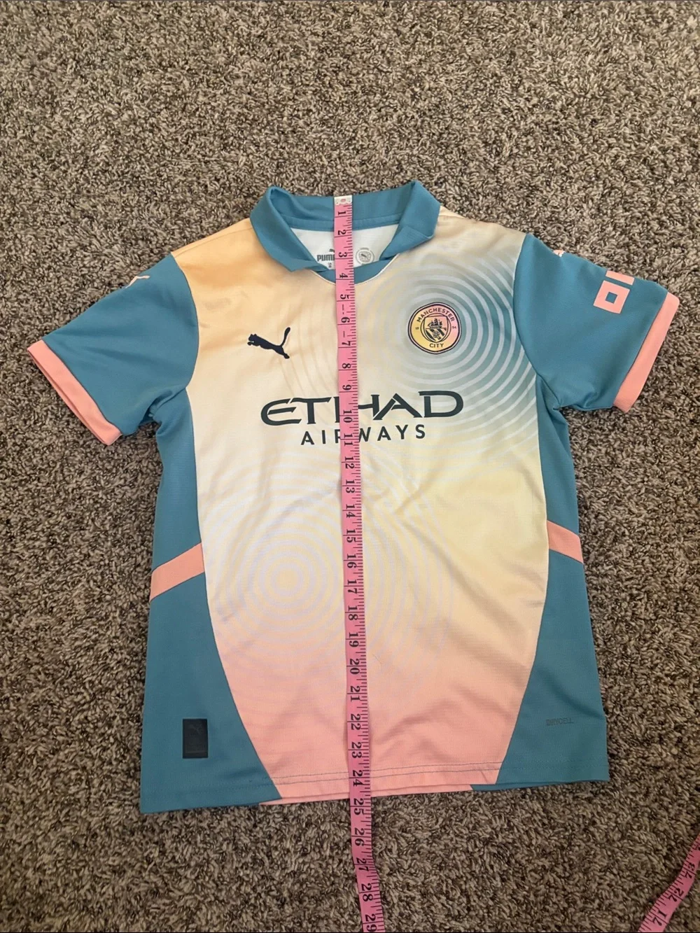 Puma Manchester City 2024/25 Third Jersey. - Picture 3 of 4